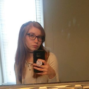 Meet your Posher, Tori